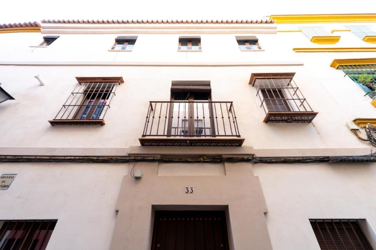 Holi-Rent Gonzalez Cuadrado Apartamento Sevilha Exterior foto